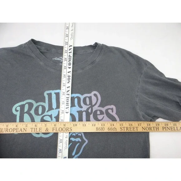 The Rolling Stones Logo T Shirt Gray Short Sleeve Cotton Blend Graphic Tee XS - Picture 6 of 6
